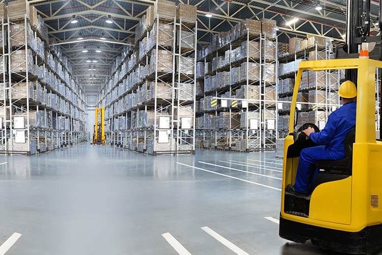 خدمات انبارداری و استریپ